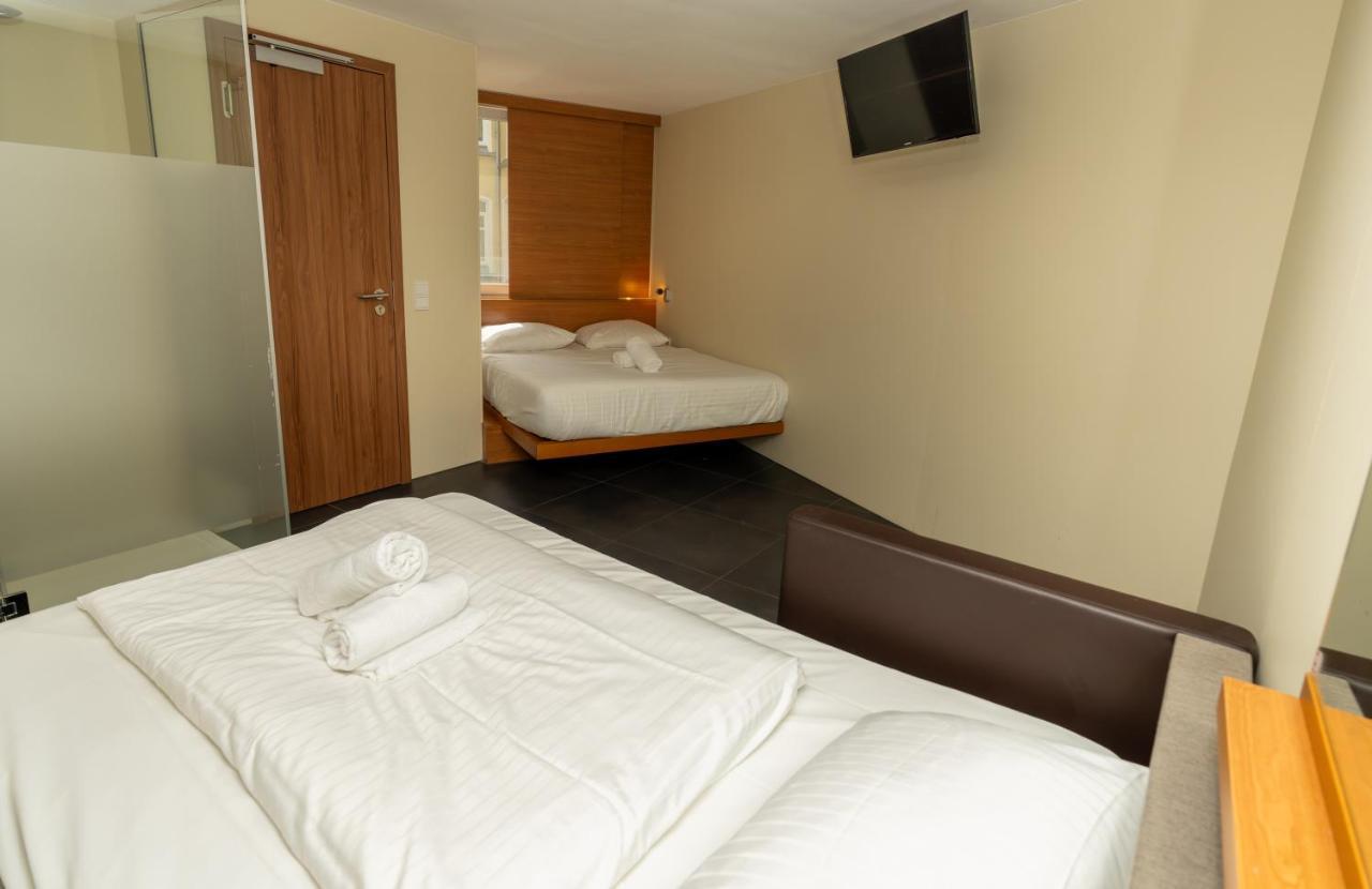 Hotel Duesseldorfer Hof Frankfurt am Main Bagian luar foto